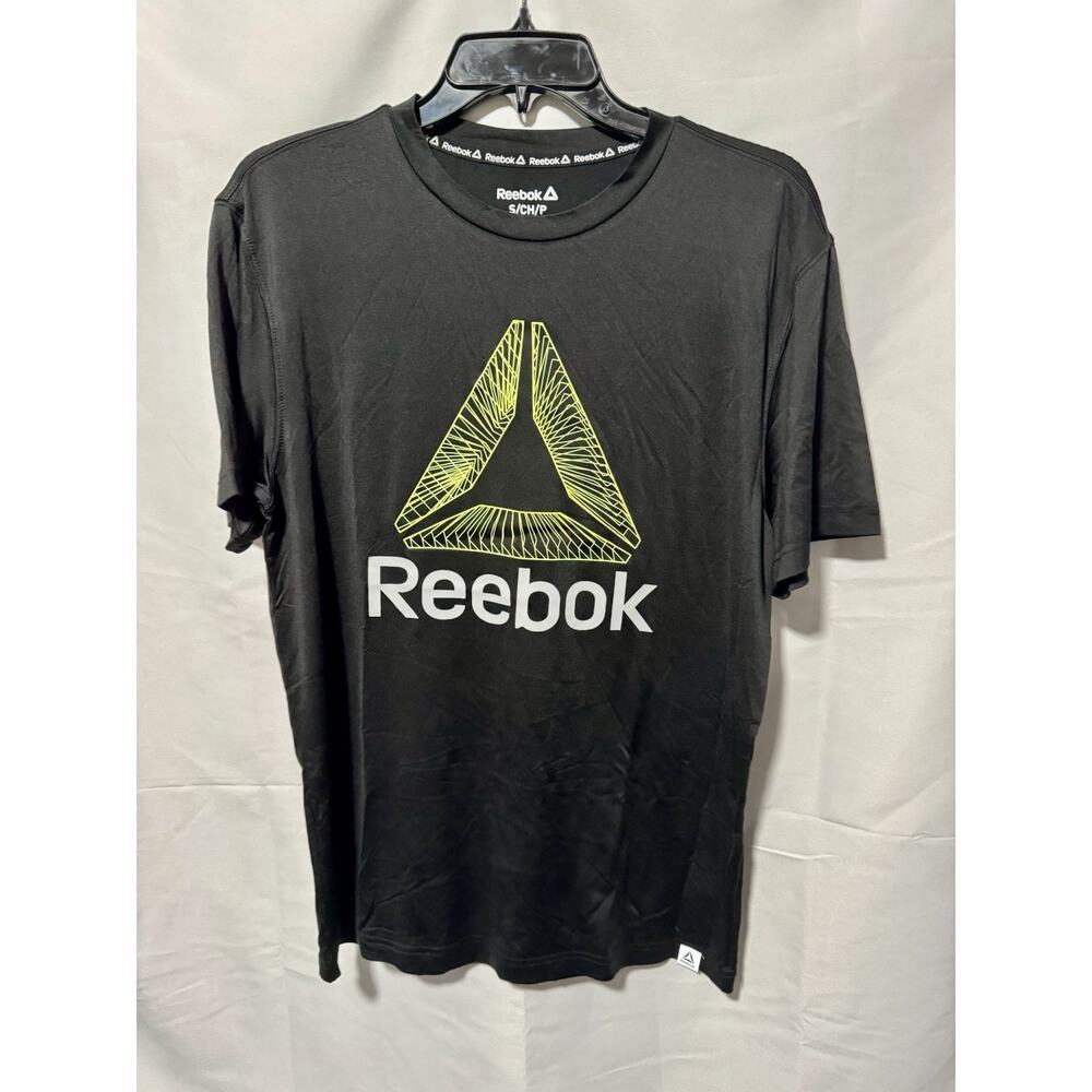 Reebok Black With White Logo On The Front Of The T-Shirts Small